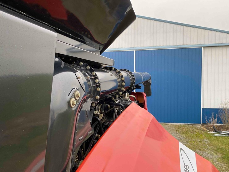 case-ih-8010-image-74