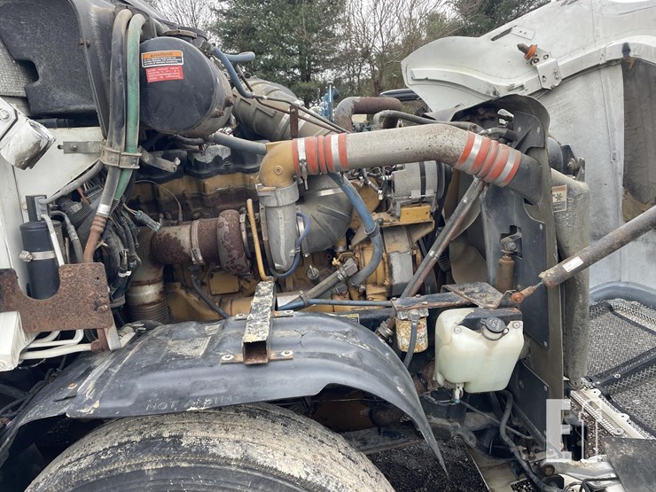 kenworth-t2000-image-12