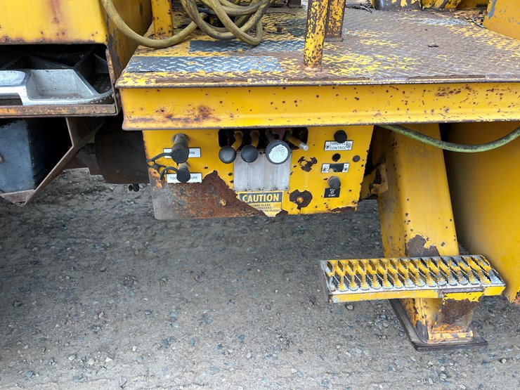 gmc-topkick-image-36