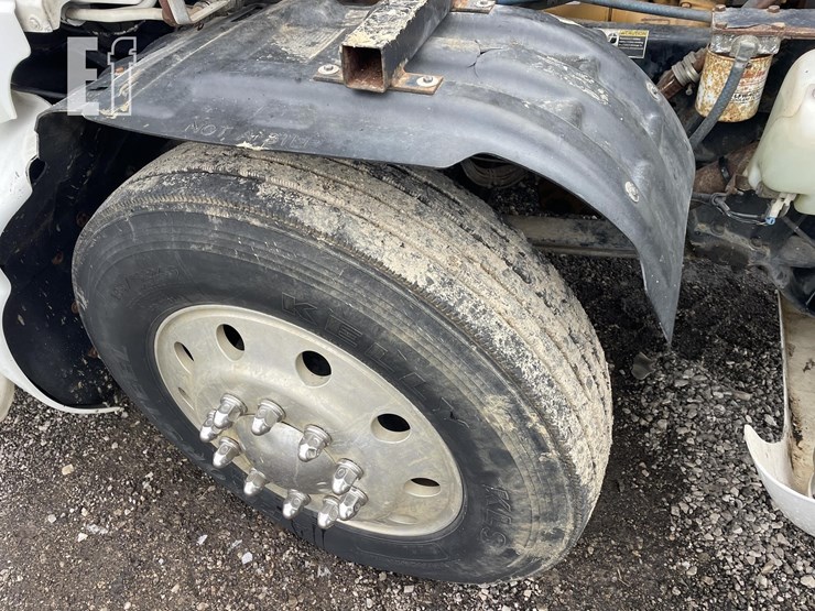 kenworth-t2000-image-7