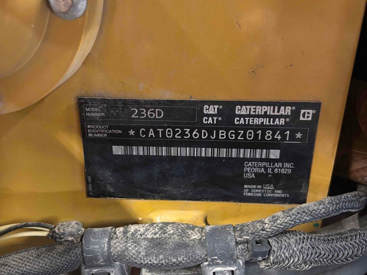 caterpillar-236d-image-46