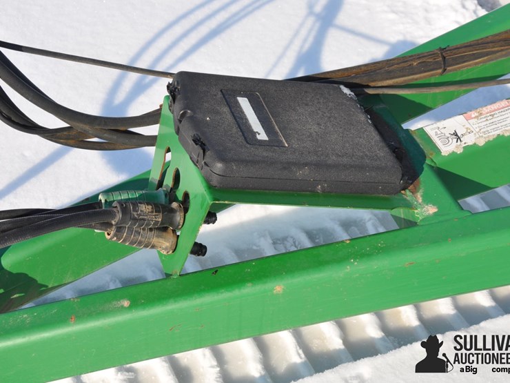 great-plains-2400tt-image-12