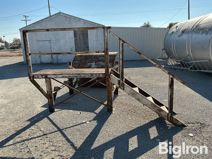 oil-storage-tank-image-4