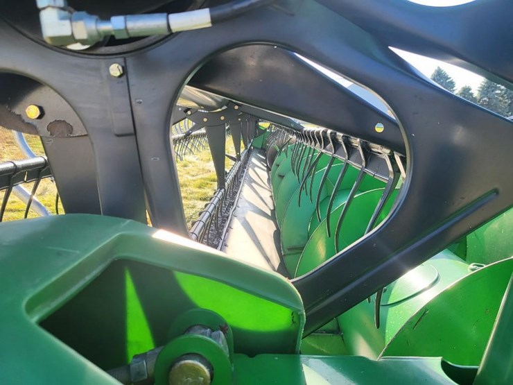 john-deere-630f-image-27