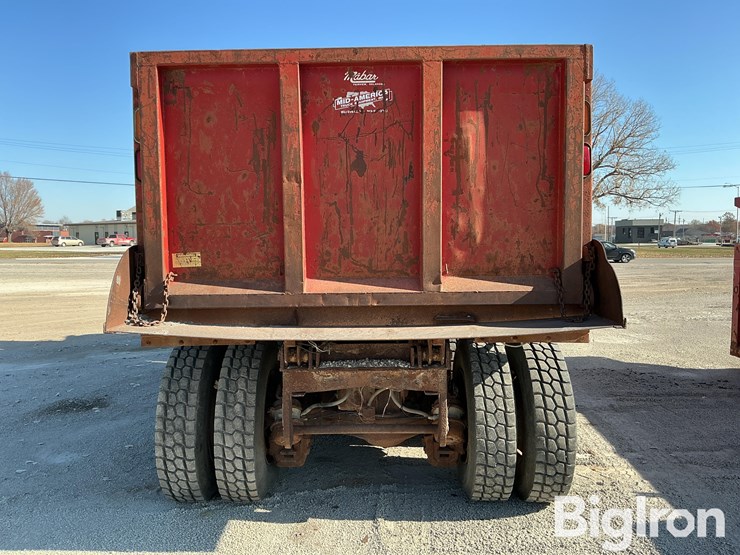 2000-mack-rd688s-image-6