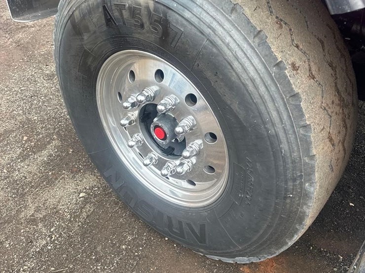 1999-kenworth-t800-image-15