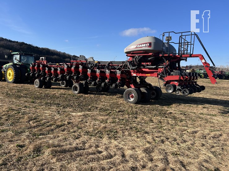 2013-case-ih-1265-image-4