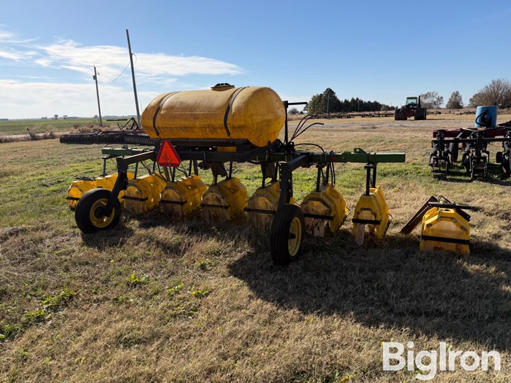 john-deere-410-image-6