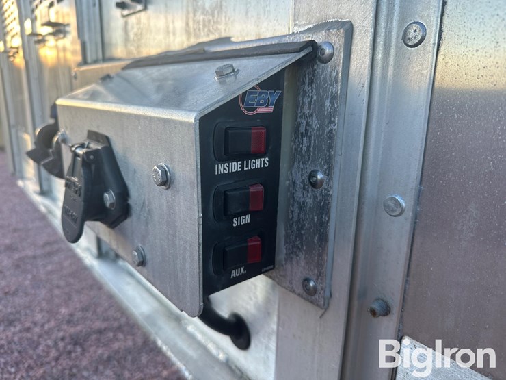 2019-eby-livestock-trailer-image-20