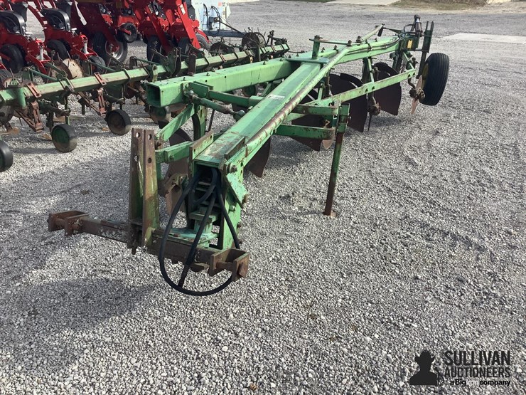 john-deere-1350-1450-image-1