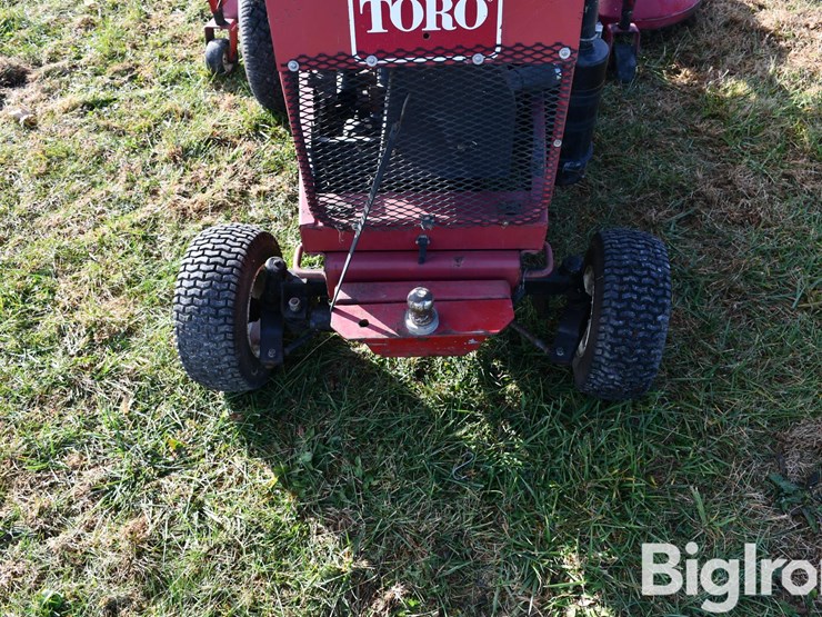 toro-groundsmaster-325d-image-9