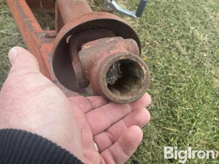 m&w-little-red-wagon-image-10