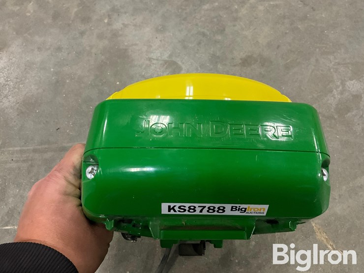 john-deere-7000-image-12