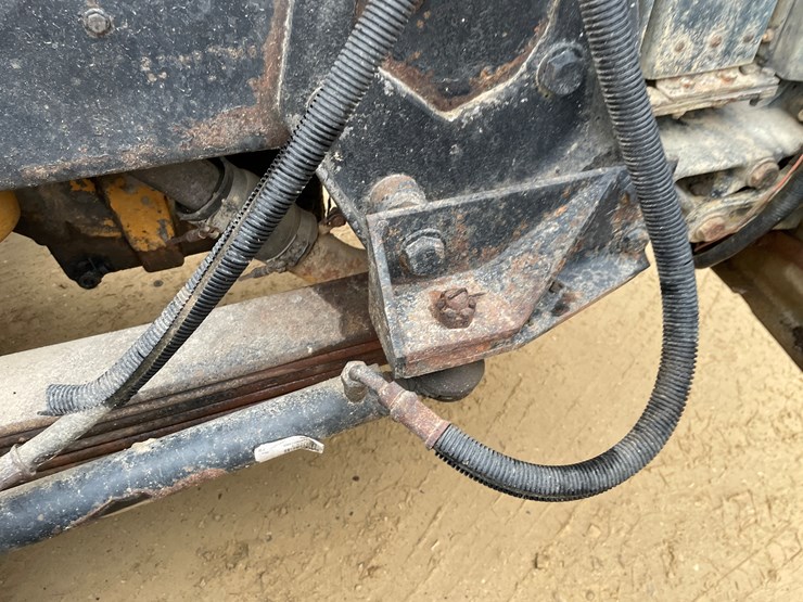 peterbilt-357-image-56