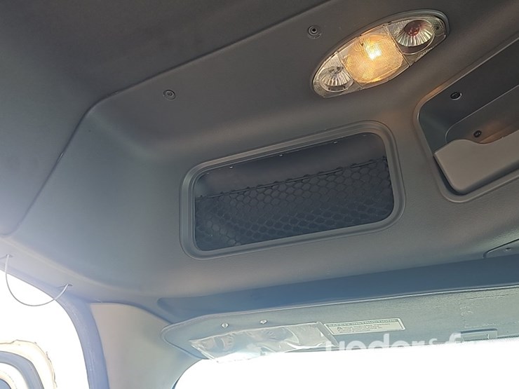 2018-freightliner-cascadia-image-59