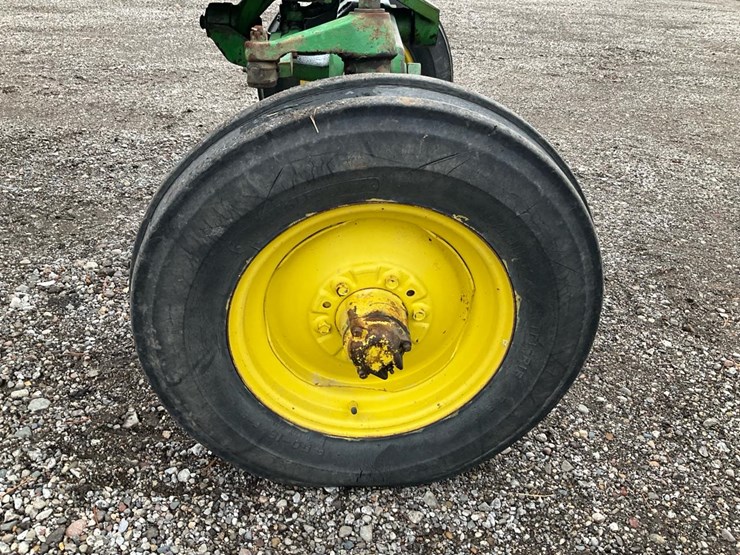 john-deere-730-image-43