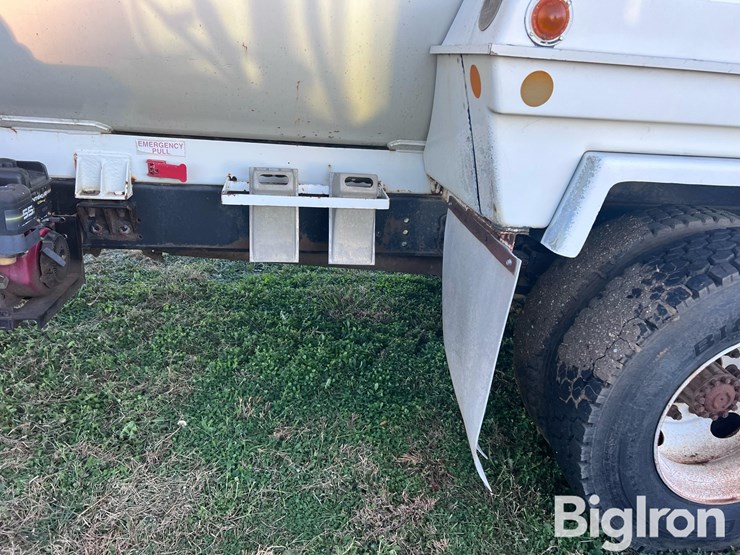 1998-ford-f700-image-13