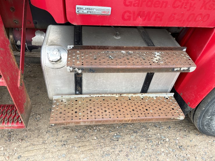 #1119-•-2009-freightliner-digger-derrick-(has-mn-title)-image-58