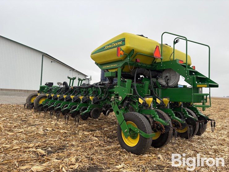 john-deere-1770nt-image-7