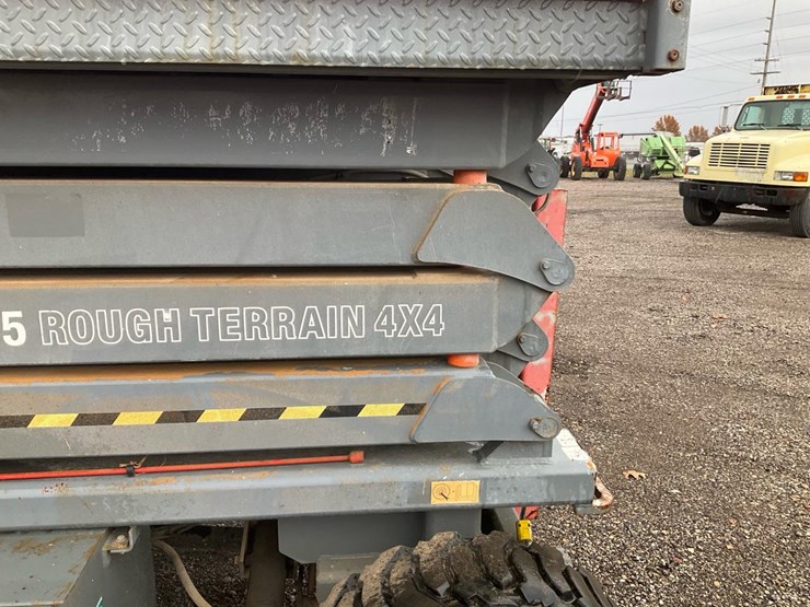 skyjack-sj7135rt-image-19