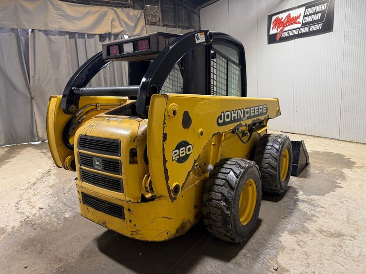 john-deere-260-image-5