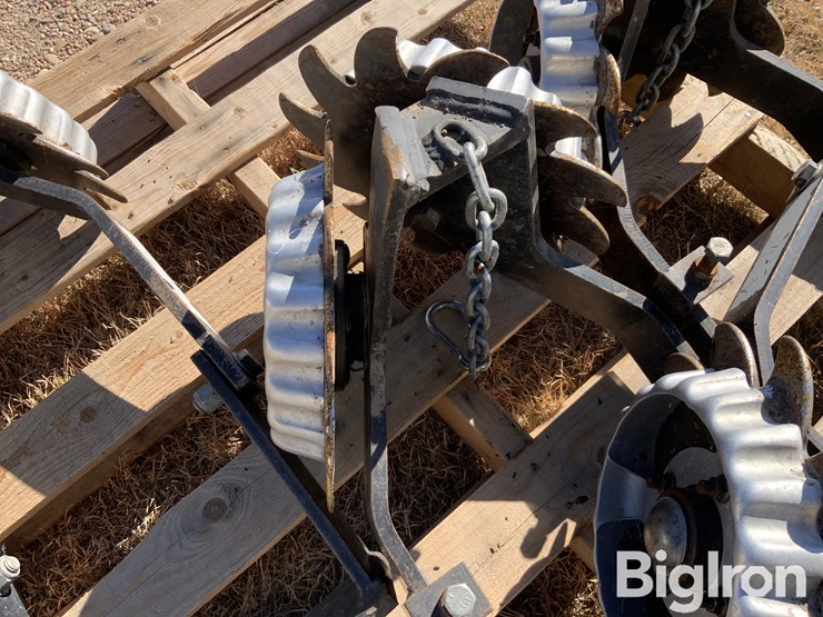 john-deere-banded-row-cleaners-image-11