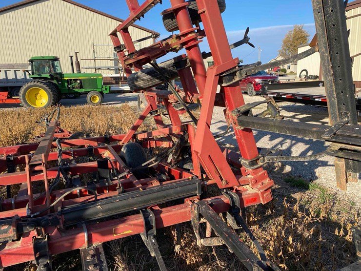 case-ih-4300-image-13