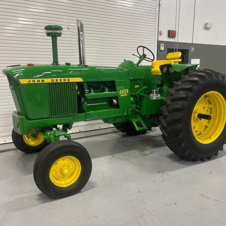 JOHN DEERE 4020