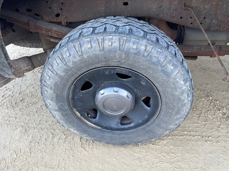 ford-f250-xl-image-78