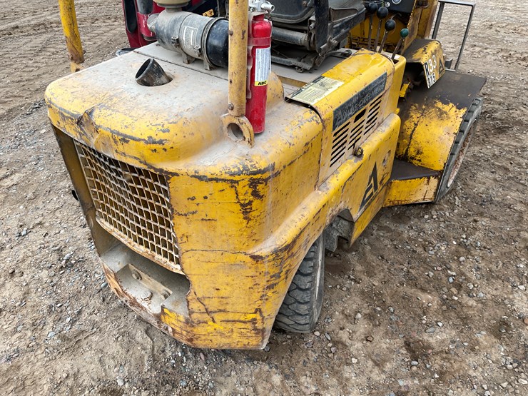 #1002-•-allis-chalmers-fp50-24-forklift-image-12