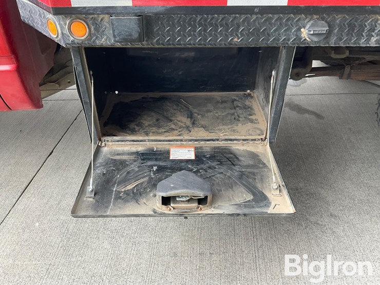 chevrolet-3500hd-image-16