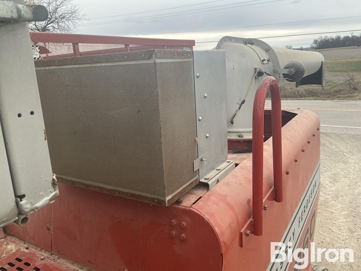 massey-ferguson-860-image-10