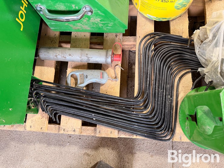 john-deere-4400-image-9