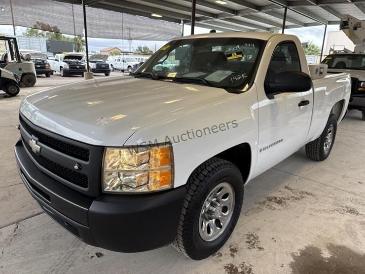 2009-chevrolet-silverado-1500-image-4