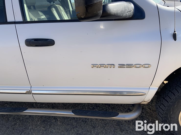 2004-dodge-ram-250-image-15