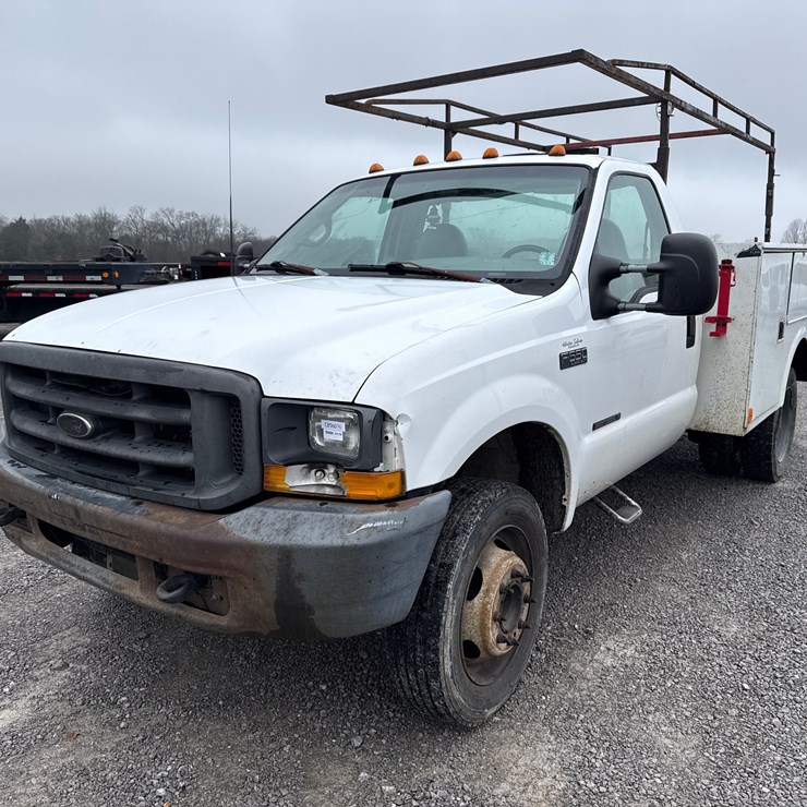 FORD F550 XL