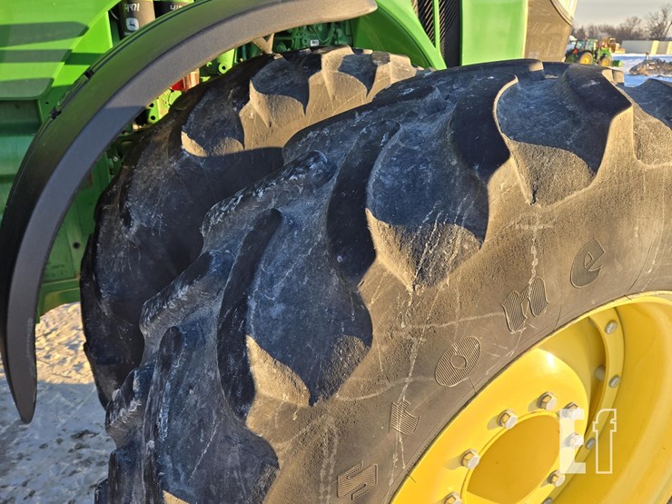 john-deere-8370r-image-3