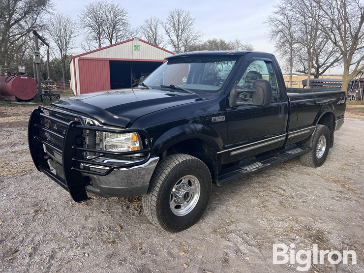 ford-f250-xlt-image-1