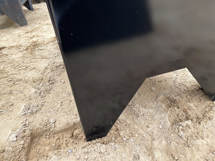 #2556-•-new-kc-60"-metal-work-bench-image-11