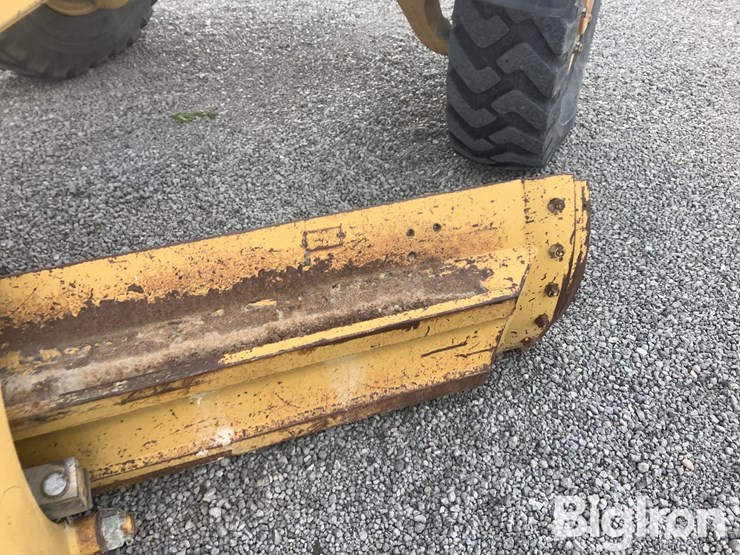 2012-caterpillar-140m2-vhp-plus-image-14