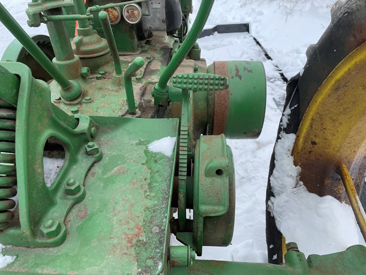 john-deere-b-image-31