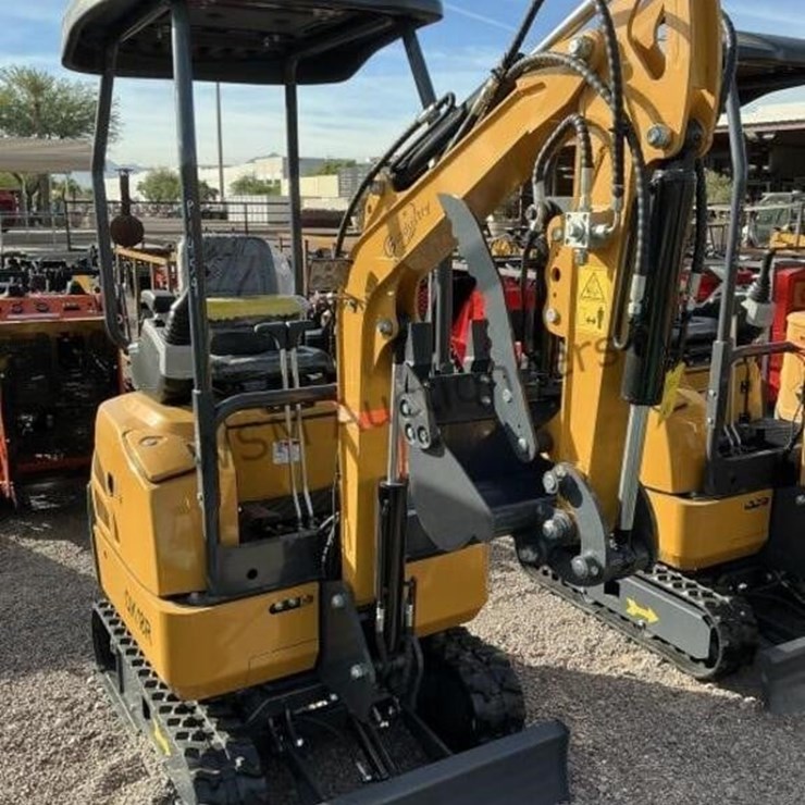 2025 CFG QK18R Mini Excavator