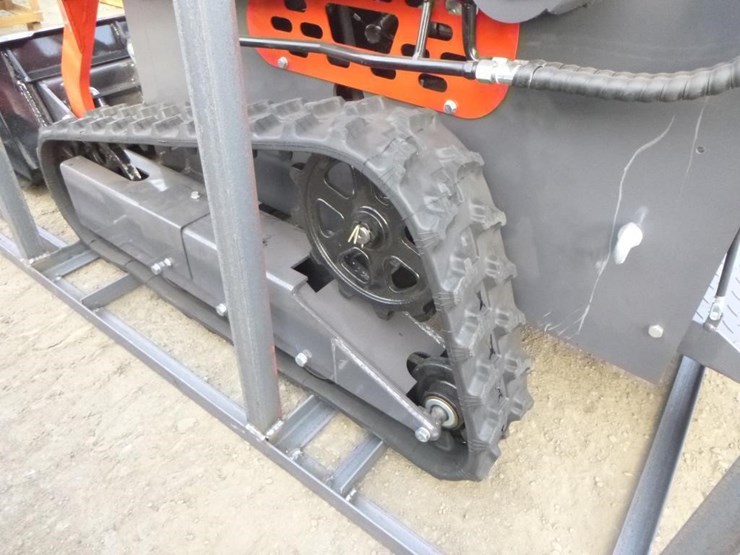 2025-agt-ysrt14-skid-steer-track-loader-image-18