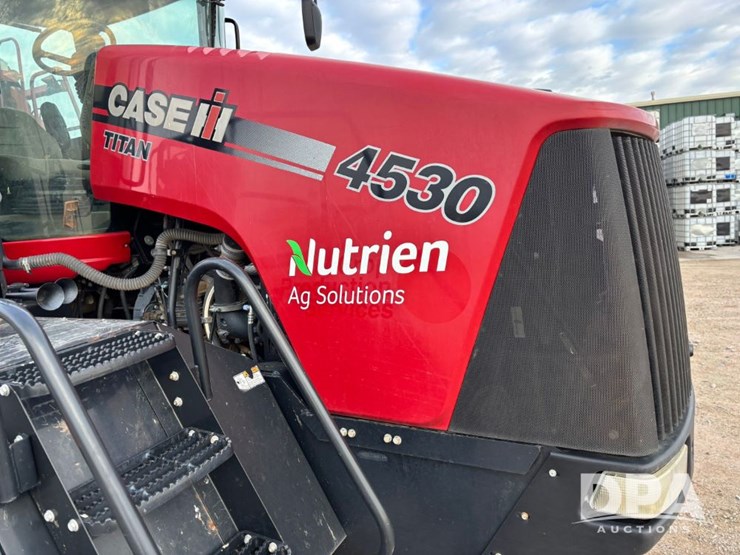case-ih-titan-4530-image-67