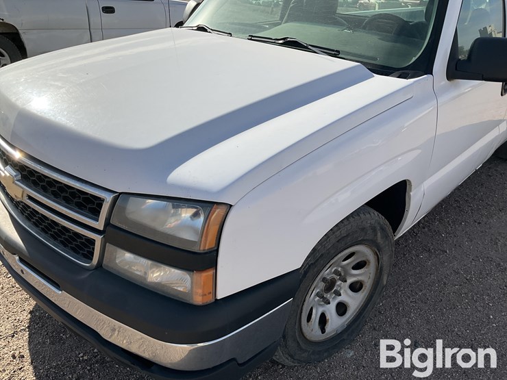 2006-chevrolet-1500-image-9