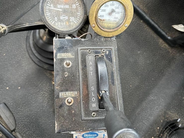 international-workstar-7300-image-19