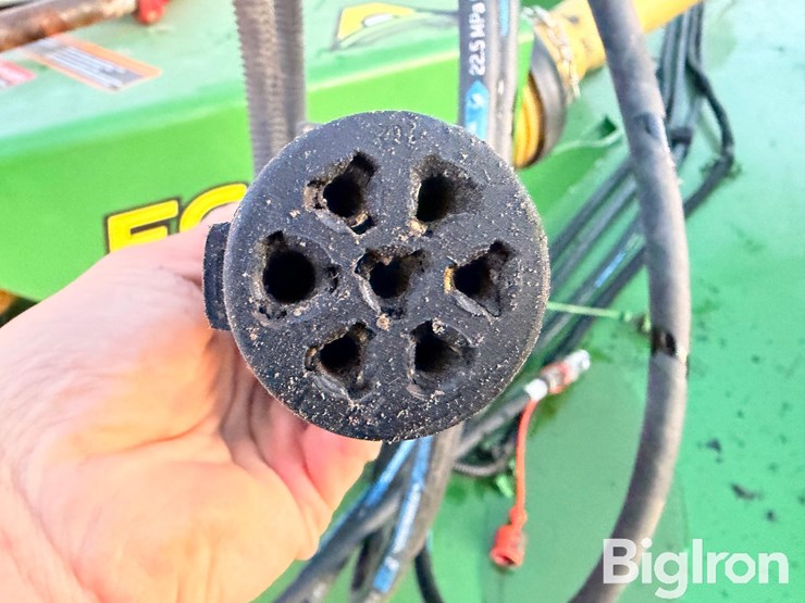 2022-john-deere-fc20r-image-14