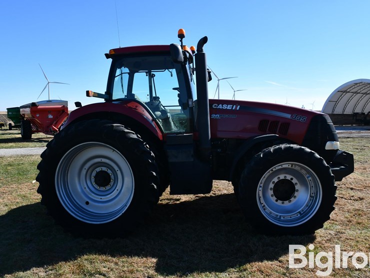 case-ih-magnum-335-image-4