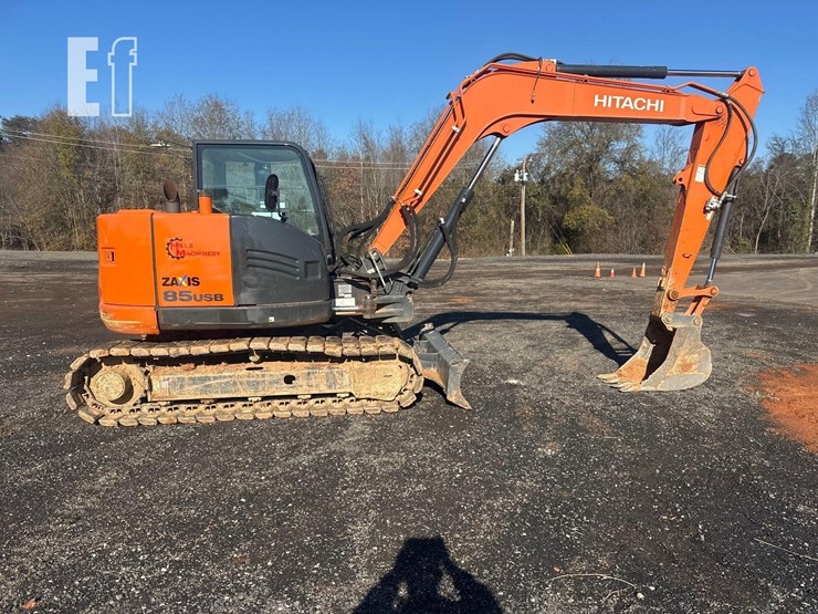 2022-hitachi-zx85usb-5n-image-2