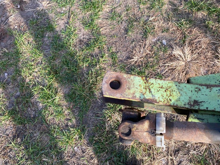 claas-volto-540-image-14